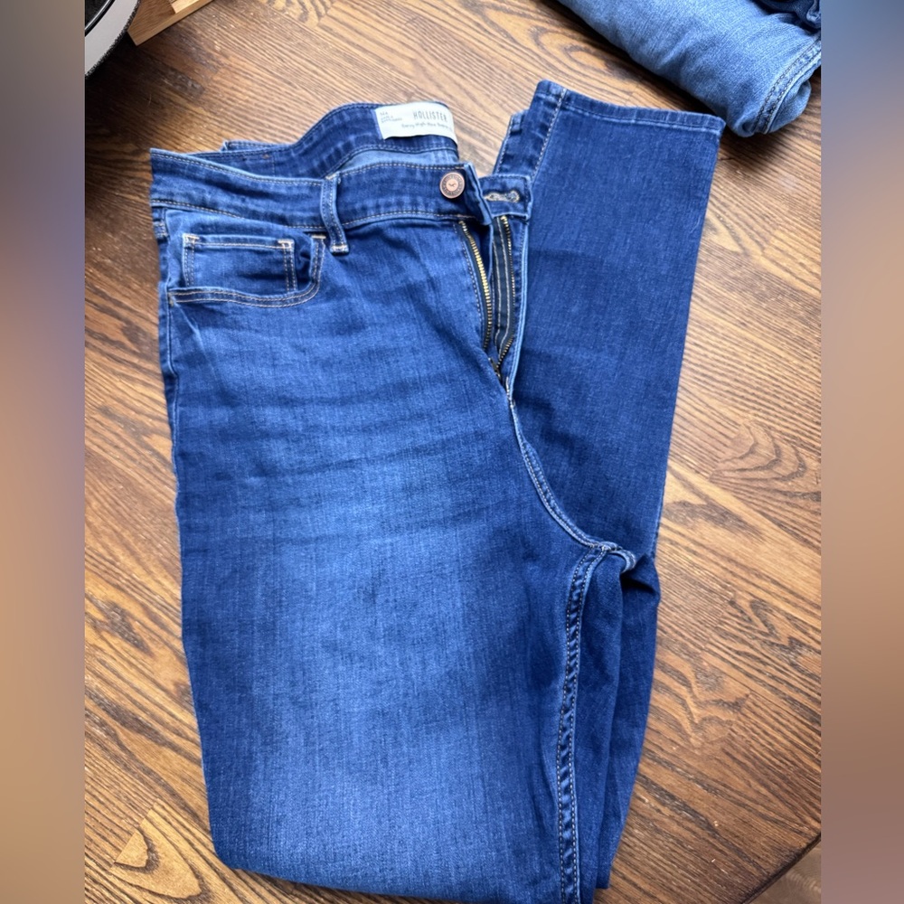 Hollister curvy high rise super skinny